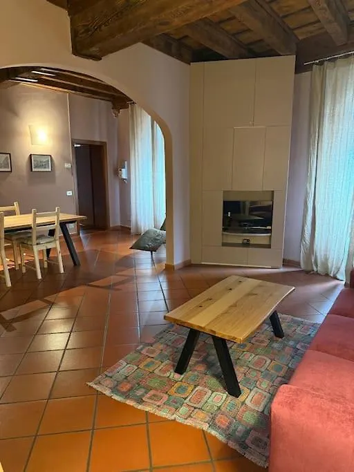 Roel Apartments Ponte Pietra فيرونا إيطاليا