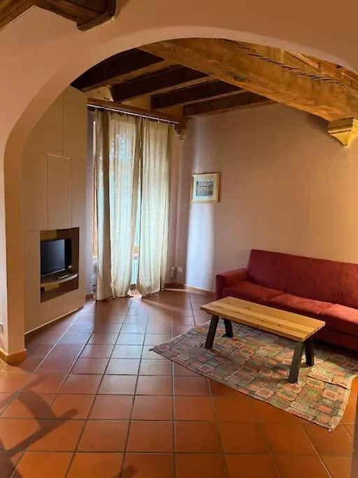 Roel Apartments Ponte Pietra فيرونا 0*,  إيطاليا