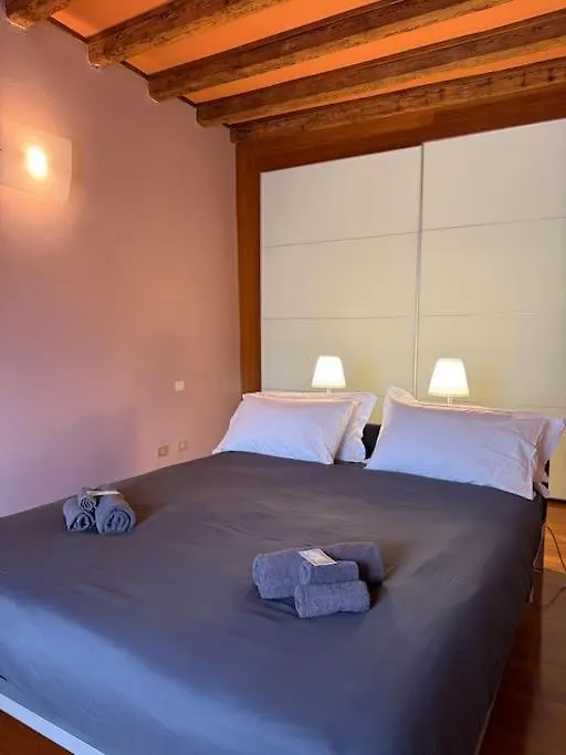 Roel Apartments Ponte Pietra Verona